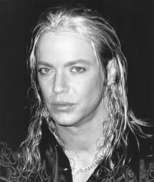 Illustration for article titled 20 Years Of Bret Michaels' Hair